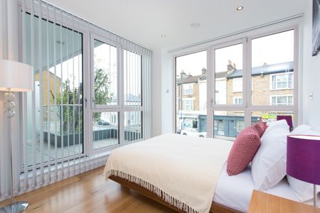 2 Bed Flat, Glenbrook Apartments, W6 - Photo 3