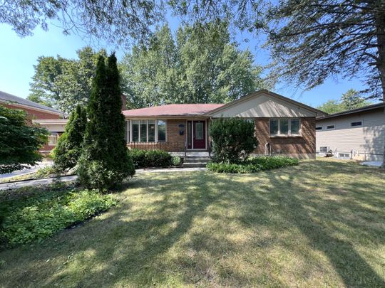 For Lease - 1629 LOUISE Boulevard Unit# main, London North, Ontario - Photo 1