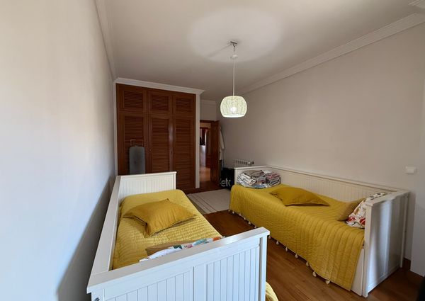 T2 na 1º linha da Praia da Barra com terraço vista mar!