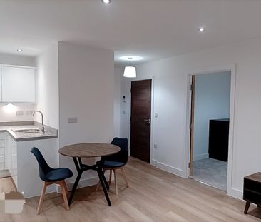 1 Bed Flat, Talbot Road, M16 - Photo 4