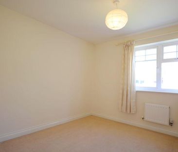 4 bedroom detached house to rent - Photo 6