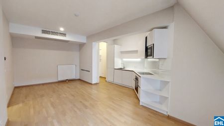 Perfekte Kombination aus Altbauflair und modernstem Wohnen im Herzen von Wien - Photo 4