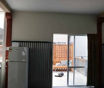 Warehouse precinct apartment - Photo 5