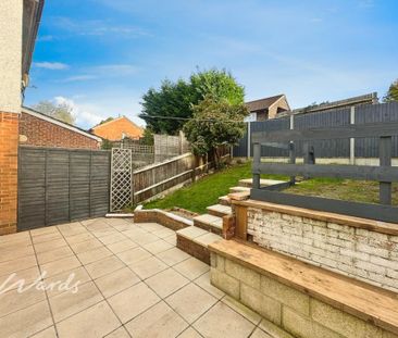 2 bedroom end of terrace house to rent - Photo 6