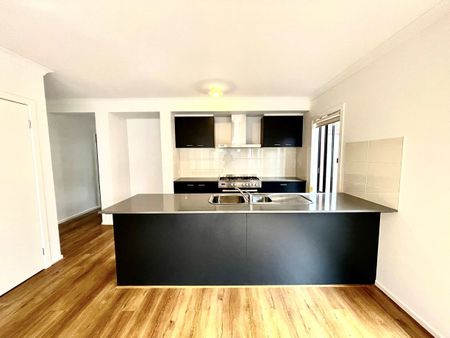 Modern & Low-Maintenance Living in a Prime Location - Photo 3