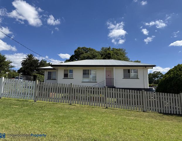 Here's the one you've been searching for! - Photo 1