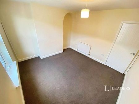 3 bedroom terraced house to rent - Photo 3