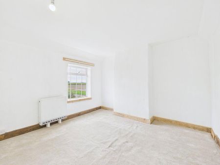 4 bedroom detached house to rent - Photo 5