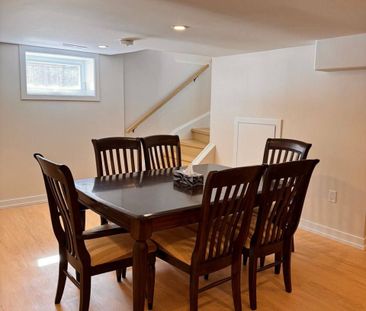 For Lease - 31 Kennedy Street, Aurora, Ontario - Photo 3