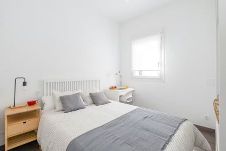 Calle de Monteleón, Madrid, Community of Madrid 28010 - Photo 2