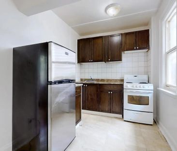 Bold Street Apartments — Large Bachelor - Photo 2
