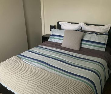 Neat 2 Bedroom property. - Photo 6