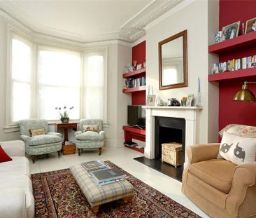 4 bedroom terraced house to rent - Photo 1