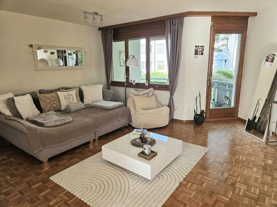 Grosszügige 2.5 Zimmer-Wohnung mit Balkon per 01.02.27 oder später - Foto 1