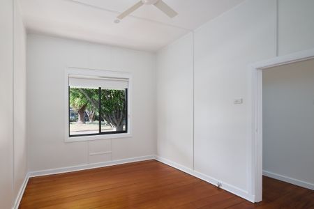 20 Hargrave Street, Carrington NSW 2294 - House For Rent | Domain - Photo 5