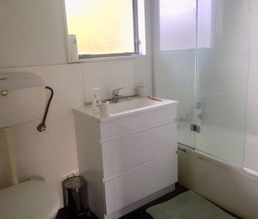 3 Bedroom, Tuakau - Photo 1