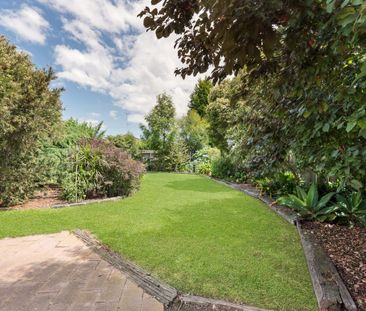 Close Proximity To Schools And Shops - Photo 5