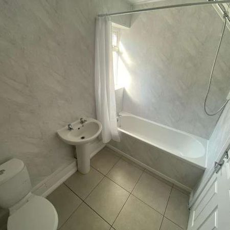 3 bed terraced house to rent in Pentland Avenue, Billingham, TS23 - Photo 4