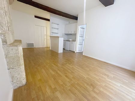 Location Appartement 3 pièces 56m² LA ROCHELLE 17000 - Photo 4