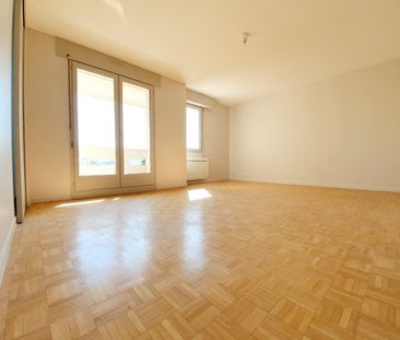 T1 de 29 m² – cuisine aménagée et balcon - Photo 4