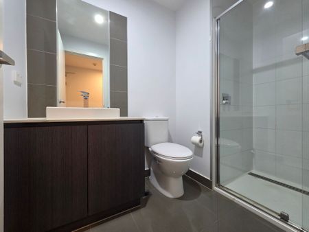 Stylish Apartments in Prime Location - Photo 5