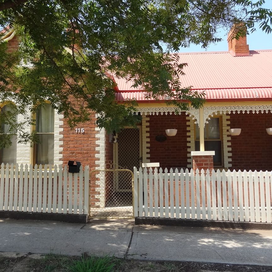 115 Rocket Street - Photo 1