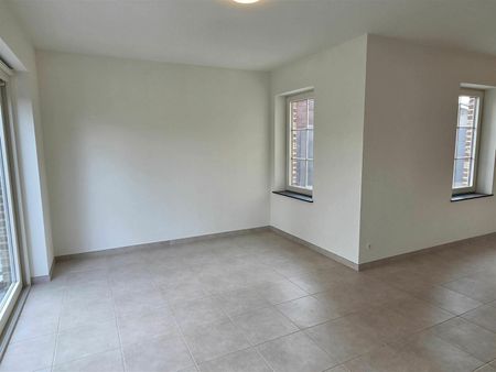 Half Open Bebouwing Te huur - Photo 3