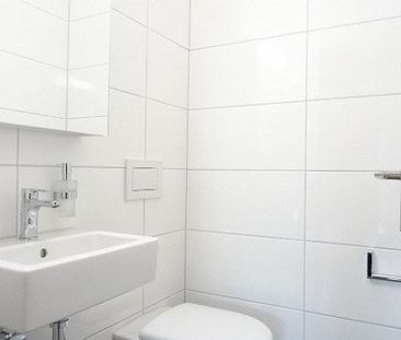 Moderne 3.5-ZW im EG à 72 m² mit Gartensitzplatz - Photo 5