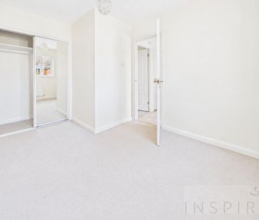 2 bedroom semi-detached house to rent - Photo 6