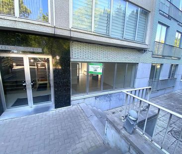 Goed gelegen appartement met twee slaapkamers te Aalst - Photo 5