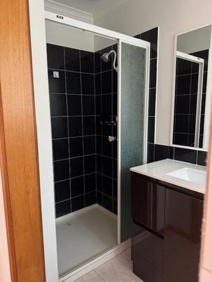 3 BEDROOM HOME + STUDY - Photo 1