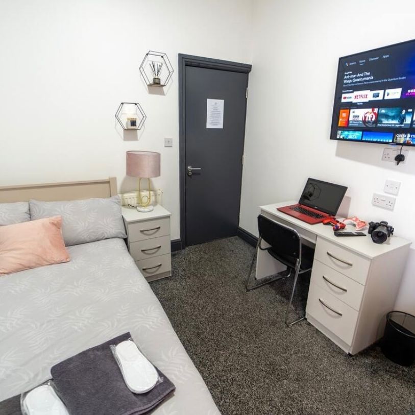 Studio Flat, Bournbrook Road, B29 - Photo 1