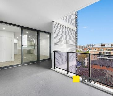 Steps to Auburn Station | 2 Bedroom Apartment | 2 Bathrooms | - Photo 3
