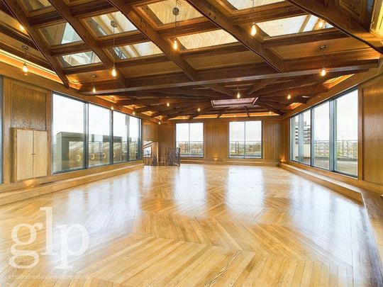4 bedroom penthouse to rent - Photo 1