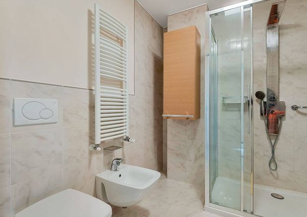 viale sergio bernardini, 345, Camaiore, Tuscany 55041