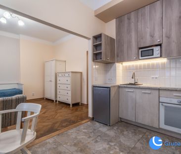 Kawalerka z otwartą kuchnia+balkon*P.Inwalidów* - Photo 5