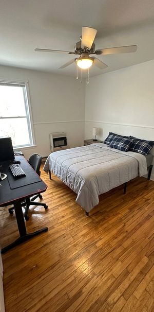 41/2 Près Du Cégep - Photo 1