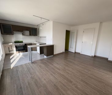 Location Appartement 4 pièces 57m² ST MARTIN D HERES 38400 - Photo 5