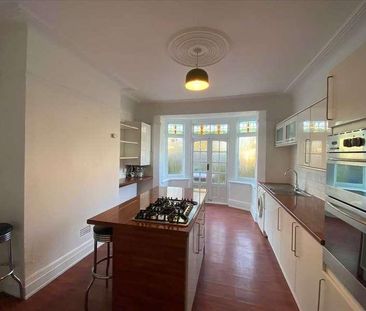 Westcliff On Sea, SS0 - Photo 3