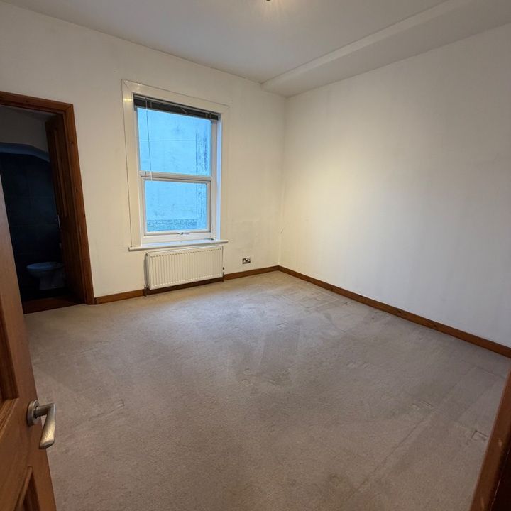 1 Bed Flat, Queens Park Road, BN2 - Photo 1