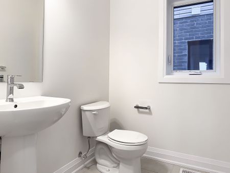 For Lease - 347 Canada Plum Street Unit# #Upper, Waterloo, Ontario - Photo 5