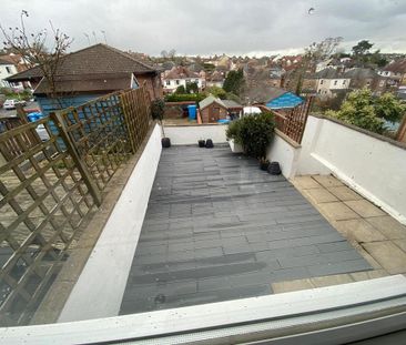 2 bedroom terraced house to rent - Photo 6