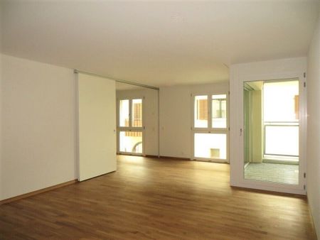 Moderne 3.5 Zimmer-Wohnung in Maienfeld zu vermieten! - Photo 5