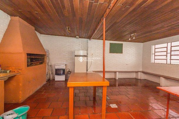 Apartamento com 2 quartos e 73m² para alugar em Costa e Silva, Porto Alegre. - Foto 1
