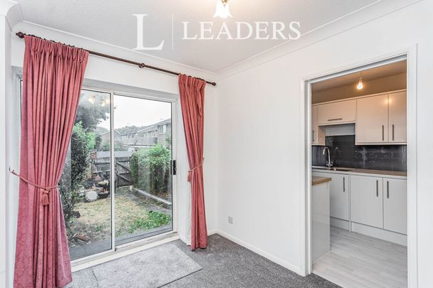 3 bedroom house to rent Badgers Walk, Burgess Hill, RH15 - Photo 1