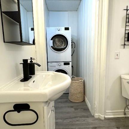 MAJESTUEUX 3 1/2 semi meublé dans un immeuble ancestral (LOGEMENT UNIQUE) - Photo 4