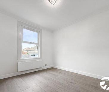 3 bedroom house to rent - Photo 2