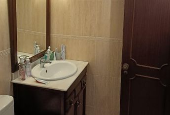 Quarto em moradia familiar Charneca da Caparica