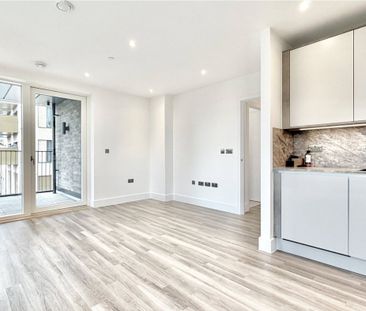 7 Sanday Drive, London, NW9 - Photo 1