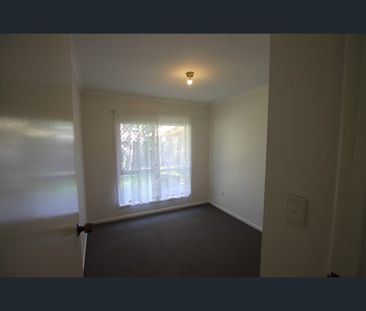 13 Lindner Close, Eagleby, Qld 4207 - Photo 4